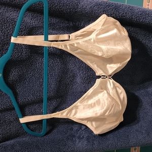 Vanity Fair Style 75-005 Full Figure Beige Underwire 3 Hook Bra